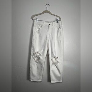 American Eagle white distressed stretch mom Jeans size 10
